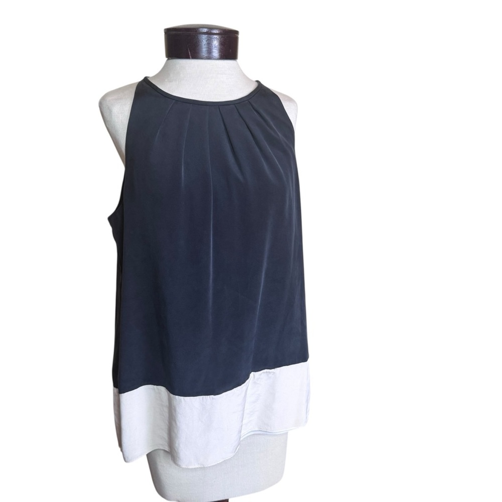 Theory Black White Sleeveless Silk Blend Pleated Neckline Detail Top size Large